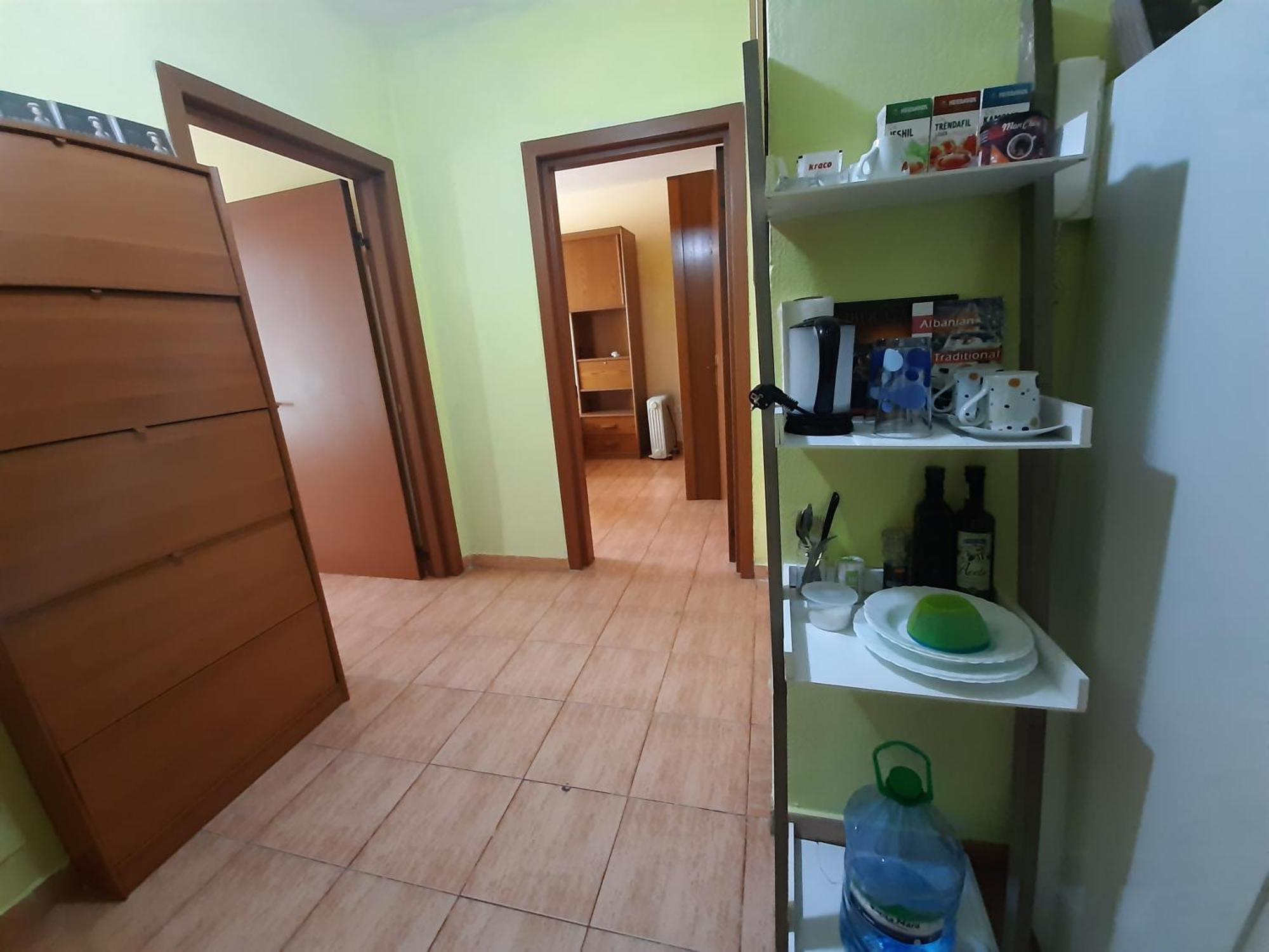 Enki'S Guesthouse Tiranë Ngoại thất bức ảnh