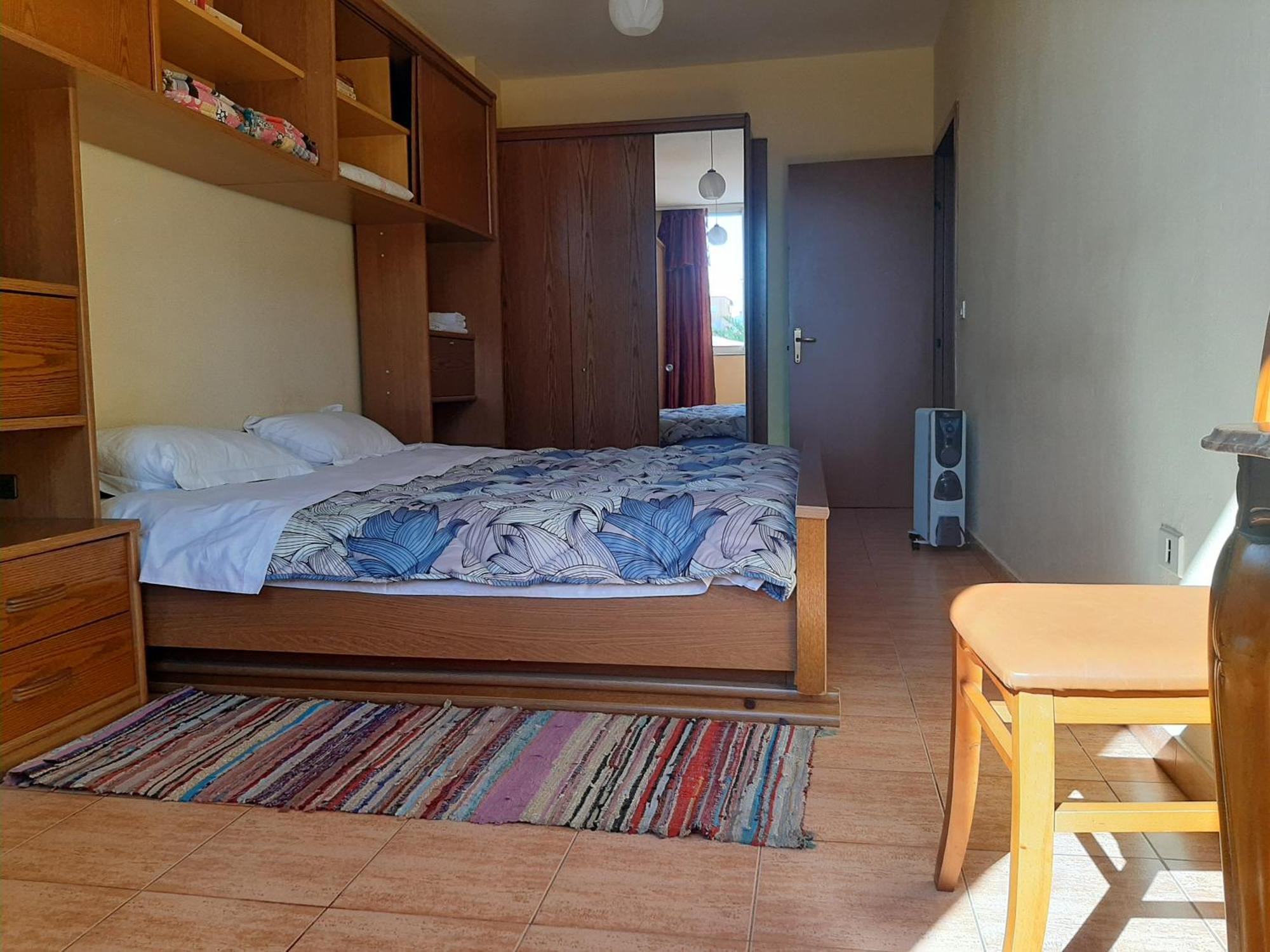 Enki'S Guesthouse Tiranë Ngoại thất bức ảnh