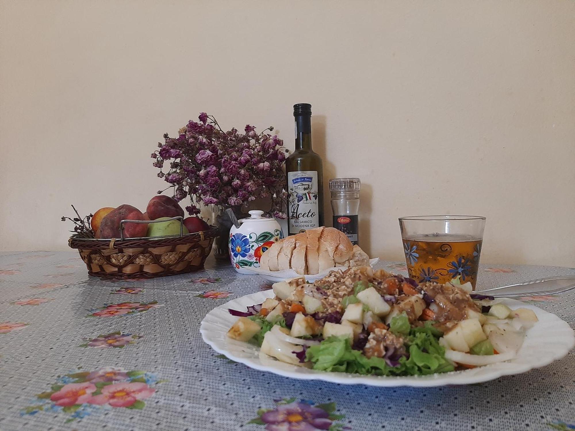 Enki'S Guesthouse Tiranë Ngoại thất bức ảnh